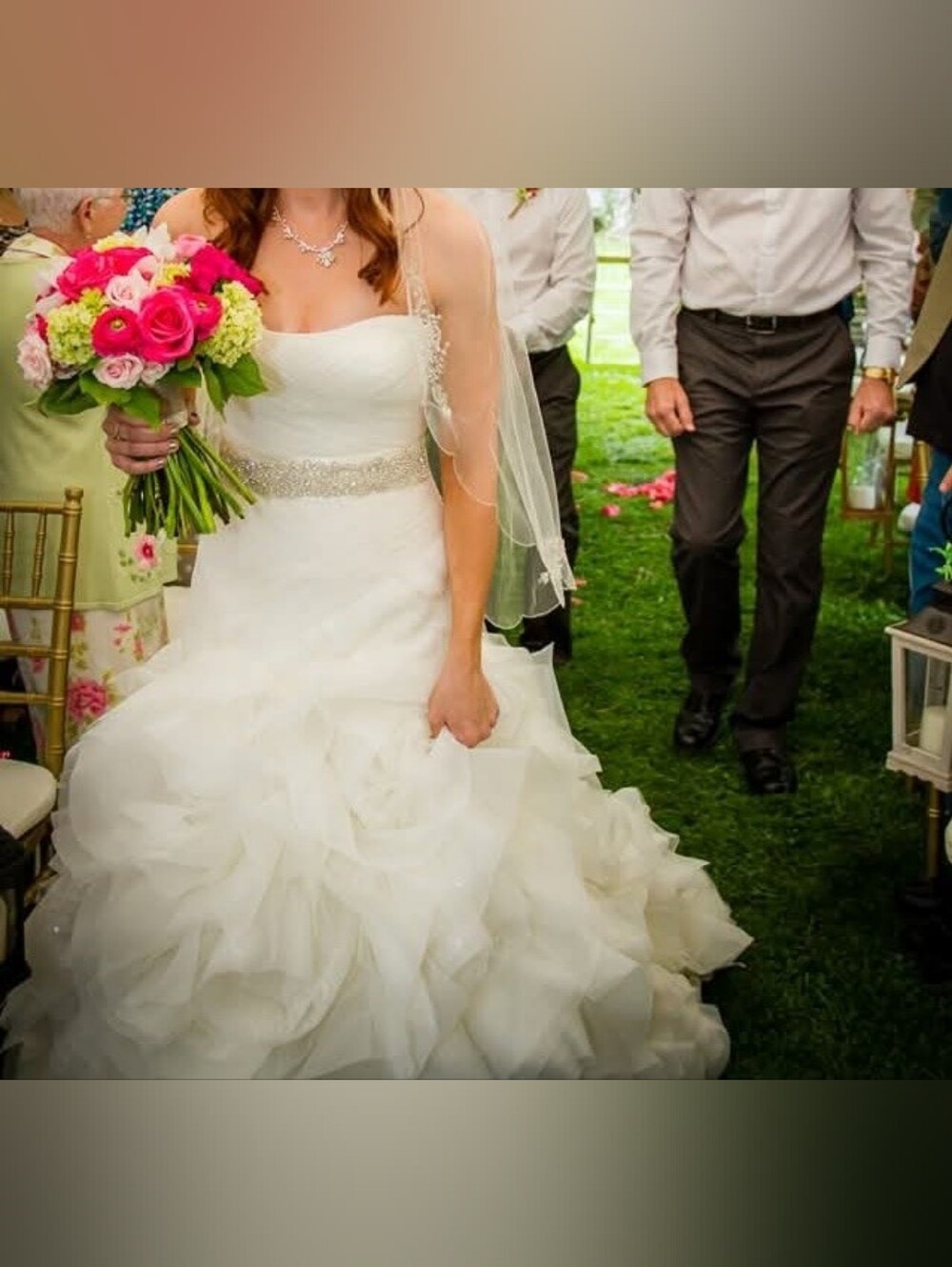 Vera Wang Strapless Ruffled Ball Gown Wedding Dress
